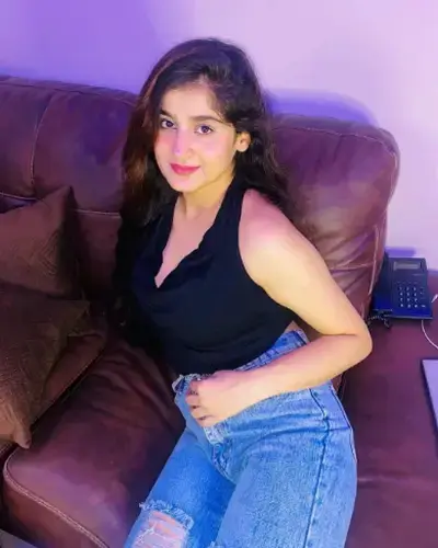 Call Girls Vastrapur Cash On Delivery